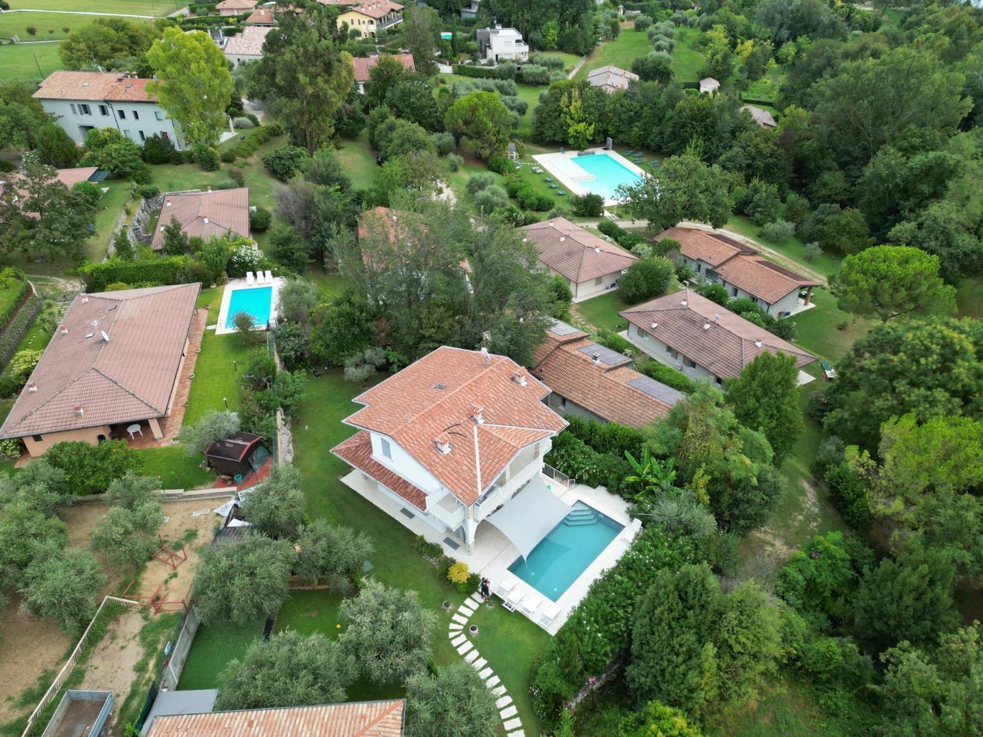 Villa Bocciolo Del Garda マネルバ・デル・ガルダ エクステリア 写真